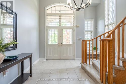 504 Geranium Lane, Burlington, ON - Indoor Photo Showing Other Room