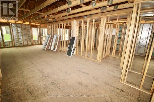 813 22Nd Avenue A, Hanover, ON - Indoor Photo Showing Basement