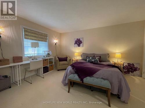 29 - 10 Isherwood Avenue, Cambridge, ON - Indoor Photo Showing Bedroom