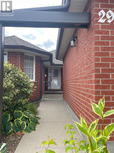 29 - 10 Isherwood Avenue, Cambridge, ON - Outdoor