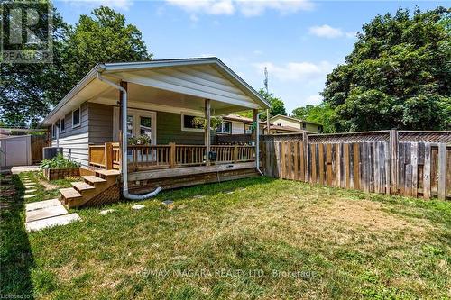 6235 Johnson Drive, Niagara Falls, ON - Outdoor With Deck Patio Veranda