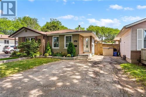 6235 Johnson Drive, Niagara Falls, ON - Outdoor