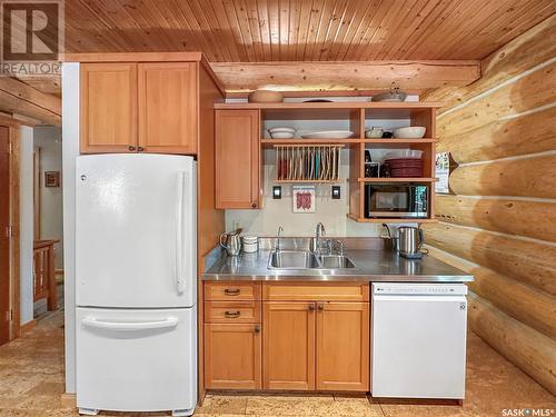 Northfork Acreage - Lily Plain, Pine Road, Duck Lake Rm No. 463, SK - Indoor Photo Showing Kitchen With Double Sink