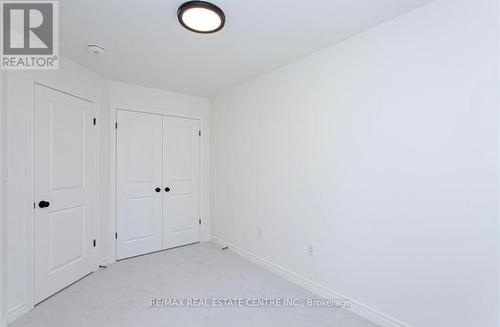 730 Knox Avenue, Hamilton, ON - Indoor Photo Showing Other Room