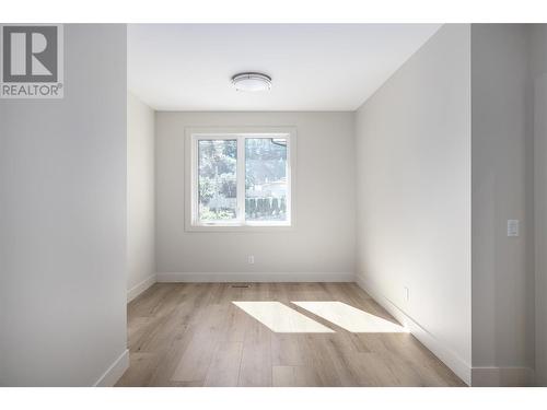 894/896 Dehart Road, Kelowna, BC - Indoor Photo Showing Other Room