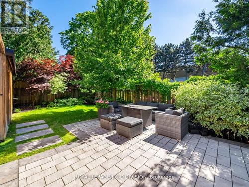 33 Blythwood Road, Toronto (Mount Pleasant East), ON - Outdoor With Backyard