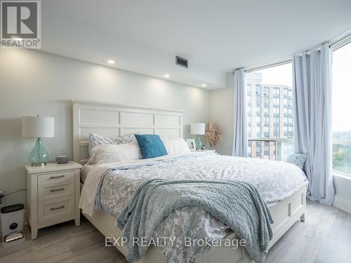 1601 - 3 Hickory Tree Road, Toronto (Weston), ON - Indoor Photo Showing Bedroom