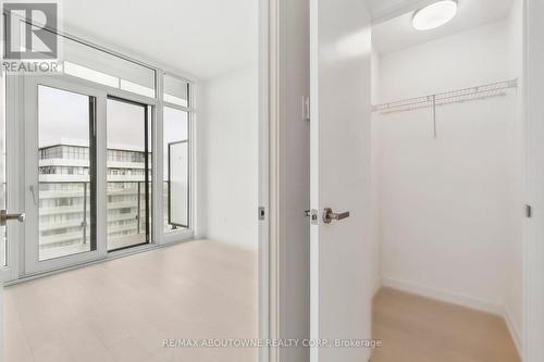 6001 - 3883 Quartz Road, Mississauga (City Centre), ON - Indoor Photo Showing Other Room