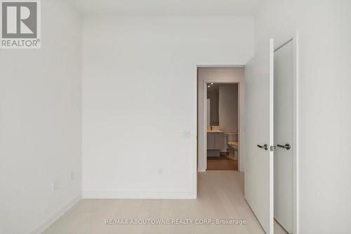 6001 - 3883 Quartz Road, Mississauga, ON - Indoor Photo Showing Other Room