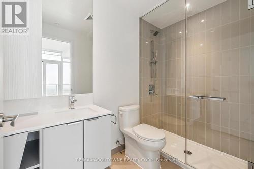 6001 - 3883 Quartz Road, Mississauga (City Centre), ON - Indoor Photo Showing Bathroom