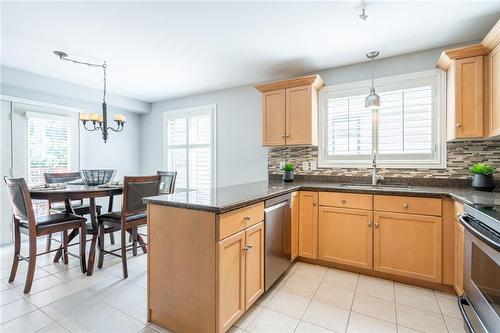 504 Geranium Lane, Burlington, ON - Indoor Photo Showing Other Room