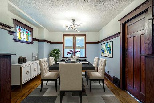 *virtually staged* - 76 Weir Street N, Hamilton, ON - Indoor Photo Showing Dining Room