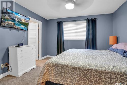 4270 Nicurity Drive, Regina, SK - Indoor Photo Showing Bedroom