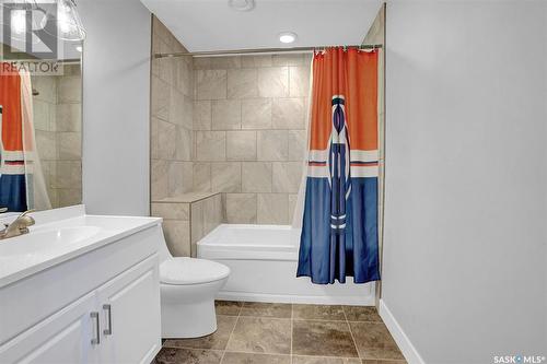 4270 Nicurity Drive, Regina, SK - Indoor Photo Showing Bathroom