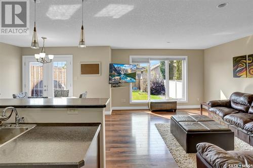 4270 Nicurity Drive, Regina, SK - Indoor Photo Showing Living Room