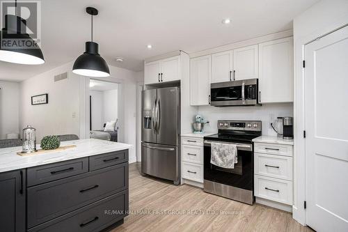 859 Gunter Settlement Road, Quinte West, ON - Indoor Photo Showing Kitchen With Upgraded Kitchen