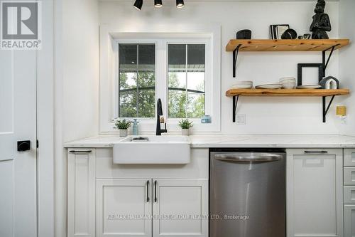 859 Gunter Settlement Road, Quinte West, ON - Indoor Photo Showing Kitchen