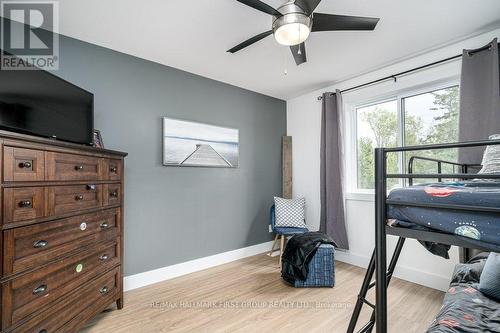 859 Gunter Settlement Road, Quinte West, ON - Indoor Photo Showing Bedroom