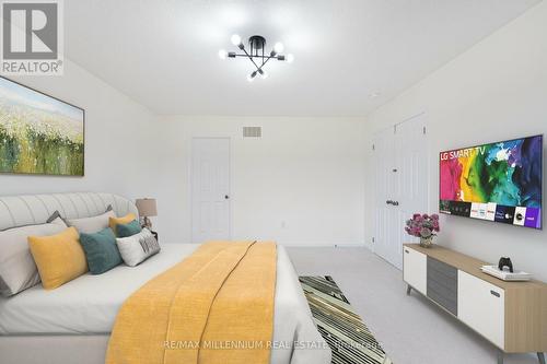 8455 Elderberry Drive, Niagara Falls, ON - Indoor Photo Showing Bedroom