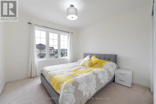 8455 Elderberry Drive, Niagara Falls, ON - Indoor Photo Showing Bedroom