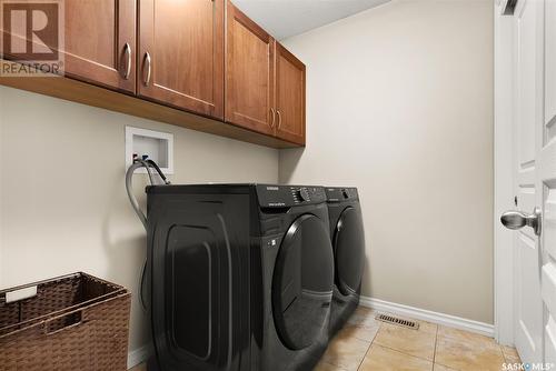 2632 Wallace Street, Regina, SK - Indoor Photo Showing Laundry Room