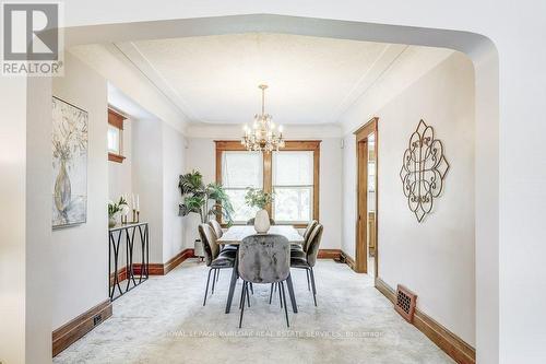 113 Kensington Avenue N, Hamilton (Crown Point), ON - Indoor Photo Showing Dining Room