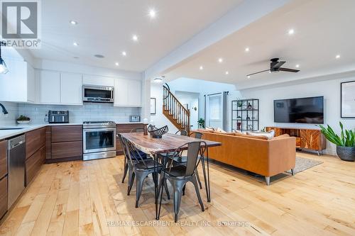 6 Newlove Street, Hamilton (Binbrook), ON - Indoor Photo Showing Kitchen