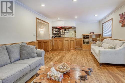 164 Darlingside Drive, Toronto (West Hill), ON - Indoor Photo Showing Living Room