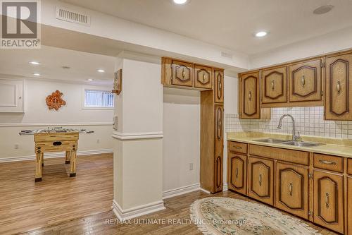 164 Darlingside Drive, Toronto (West Hill), ON - Indoor Photo Showing Kitchen With Double Sink