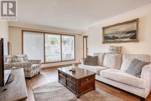 164 Darlingside Drive, Toronto (West Hill), ON - Indoor Photo Showing Living Room