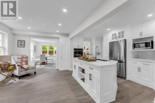 133 Huntington Park Drive, Markham (Thornlea), ON - Indoor Photo Showing Kitchen