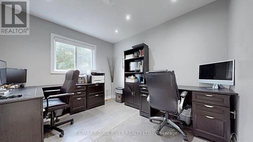 32 Dalmato Court, Vaughan (Vaughan Grove), ON - Indoor Photo Showing Office