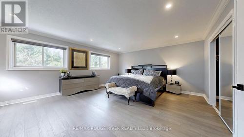 32 Dalmato Court, Vaughan (Vaughan Grove), ON - Indoor Photo Showing Bedroom