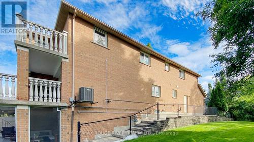 32 Dalmato Court, Vaughan (Vaughan Grove), ON - Outdoor With Balcony With Exterior