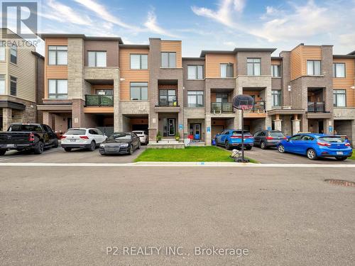 235 Vivant Street, Newmarket, ON - Outdoor With Facade