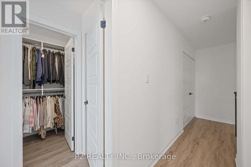 235 Vivant Street, Newmarket, ON - Indoor