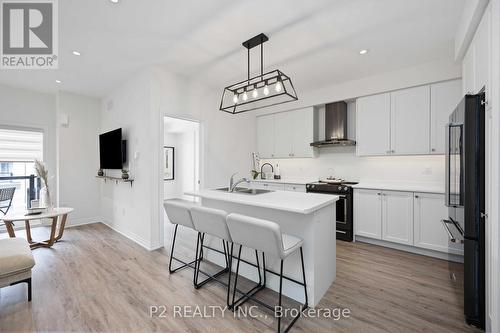 235 Vivant Street, Newmarket, ON - Indoor Photo Showing Kitchen