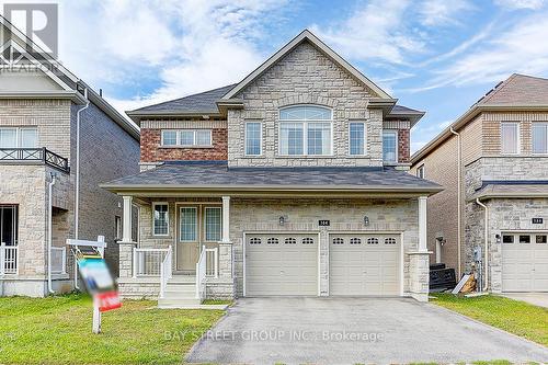 164 Birkhall Place, Barrie (Innis-Shore), ON - Outdoor With Facade