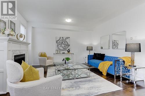 164 Birkhall Place, Barrie (Innis-Shore), ON - Indoor Photo Showing Living Room With Fireplace