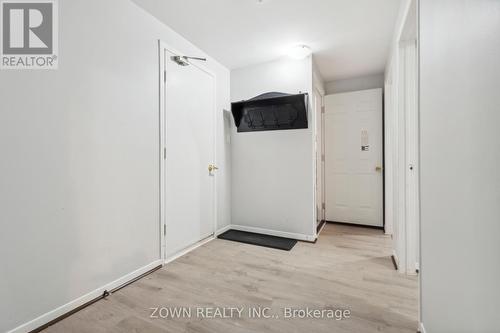 11 Bristow Court, Barrie (Allandale Heights), ON - Indoor Photo Showing Other Room