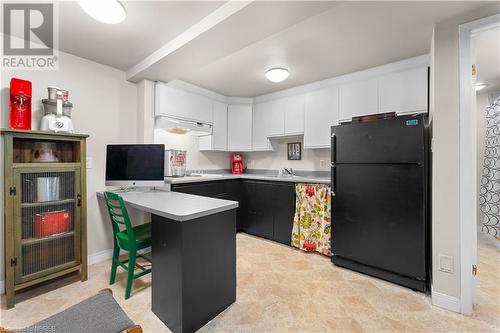 58 Riddle Court, North Bay, ON - Indoor Photo Showing Kitchen