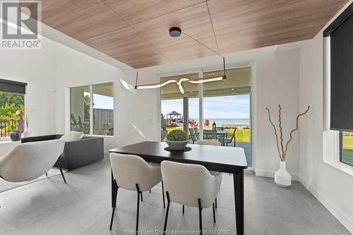 754 Old Tecumseh Road, Lakeshore, ON - Indoor Photo Showing Dining Room