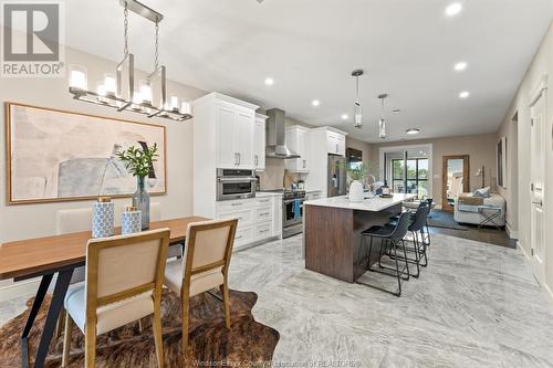 191 East Puce Road Unit# 10, Lakeshore, ON - Indoor Photo Showing Dining Room