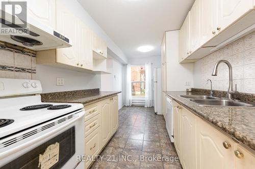 124 - 70 Cass Avenue, Toronto, ON - Indoor Photo Showing Kitchen With Double Sink