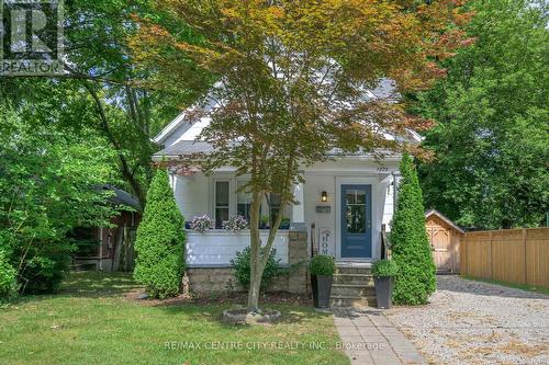 1305 Springbank Avenue, London, ON - Outdoor