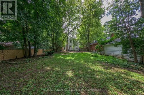 1305 Springbank Avenue, London, ON - Outdoor