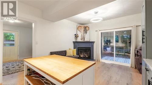 770 8Th Avenue E, Owen Sound, ON - Indoor With Fireplace