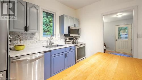 770 8Th Avenue E, Owen Sound, ON - Indoor Photo Showing Kitchen