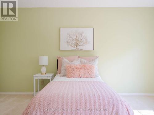 7 Stornwood Court, Brampton (Fletcher'S Creek South), ON - Indoor Photo Showing Bedroom