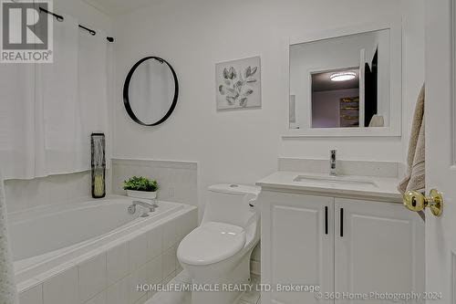 17 Clover Bloom Road, Brampton (Sandringham-Wellington), ON - Indoor Photo Showing Bathroom